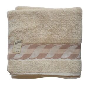 Vintage‎ JC Penny Medallion Bath Towel Cream Woven 44x24 NWT USA